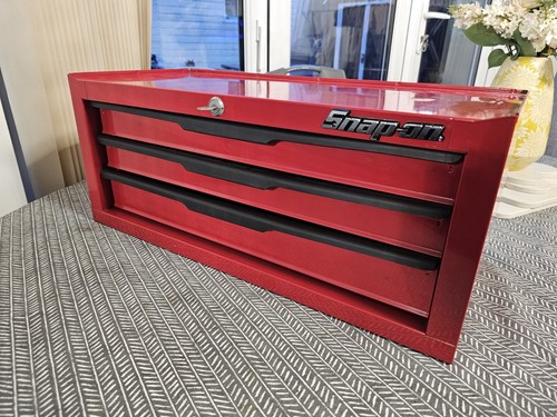 Lockable tool cabinet - lockable,