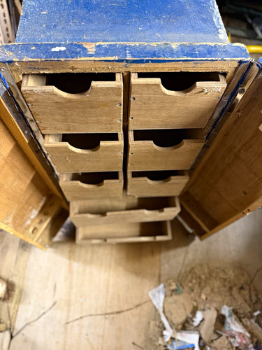 Site wood tool chest - tool, cabinet