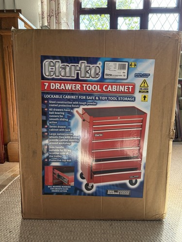 Clarke tool cabinet - tool, rolling